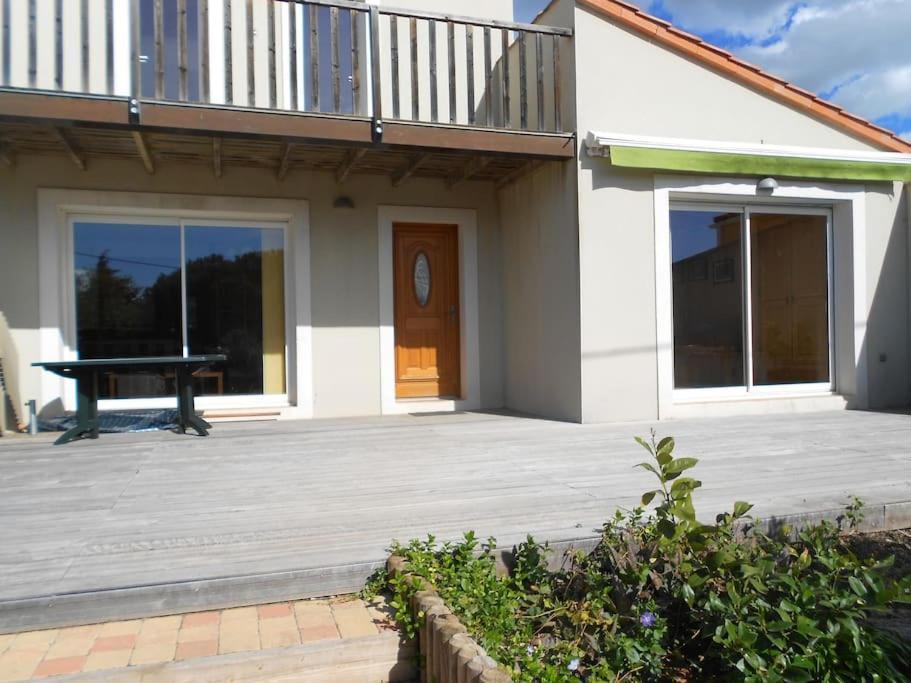 Grande Villa Neuve Avec Piscine Pres Mer Et Sete Balaruc-les-Bains Exteriör bild